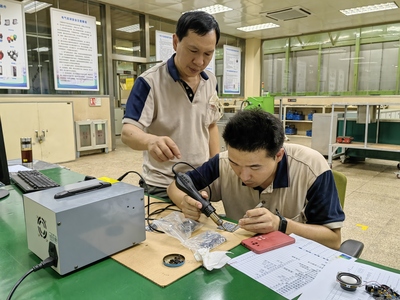 匠心筑梦 焊动未来——红河烟叶复烤厂成功举办电路板焊接技能竞赛